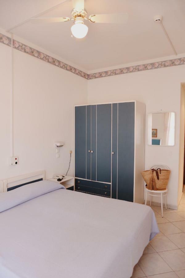 Hotel Marconi Католика Екстериор снимка