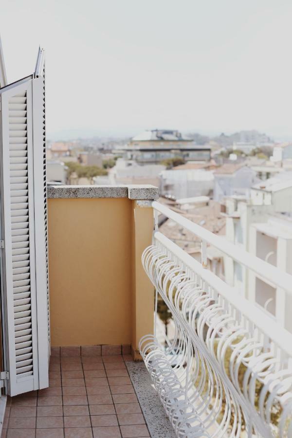 Hotel Marconi Католика Екстериор снимка